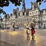 Parisinteriorsrentals - Beautiful Le Marais Notre Dame Appartement